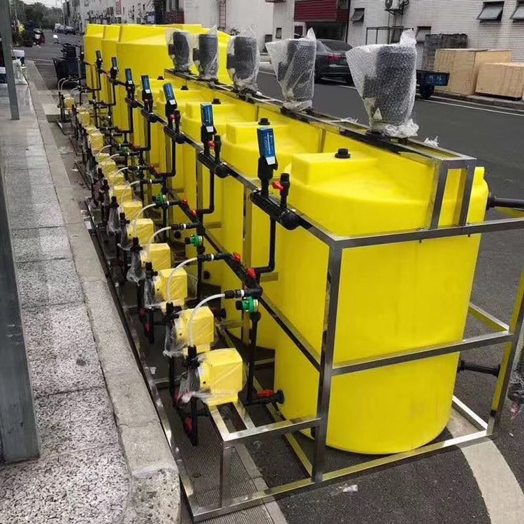 江蘇塑料儲(chǔ)罐廠家